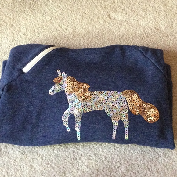 🌿❤️LAST CHANCE ❤️Girl’s Unicorn Sweatshirt 🌿 - Picture 2 of 7